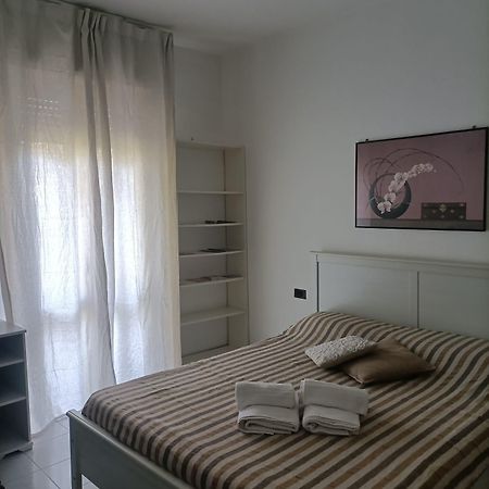 Milano For Guest - Simonetta Apartment Porta Vittoria Oda fotoğraf